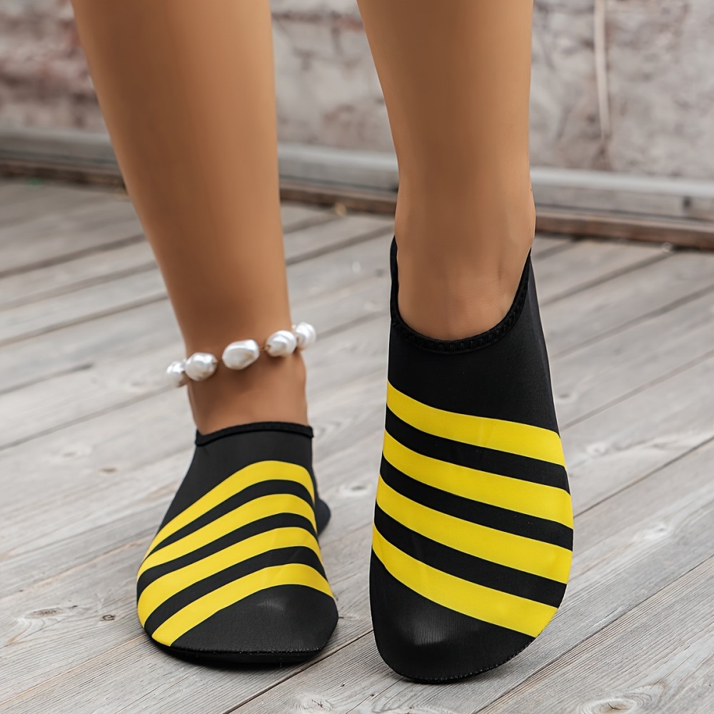Unisex Adult Beach Shoes, Non-Slip Breathable Water Socks, Quick-Dry For Snorkeling Swimming Running Yoga Unisex Adult Beach Shoes, Non-Slip Breathable Water Socks, Quick-Dry For Snorkeling Swimming Running Yoga